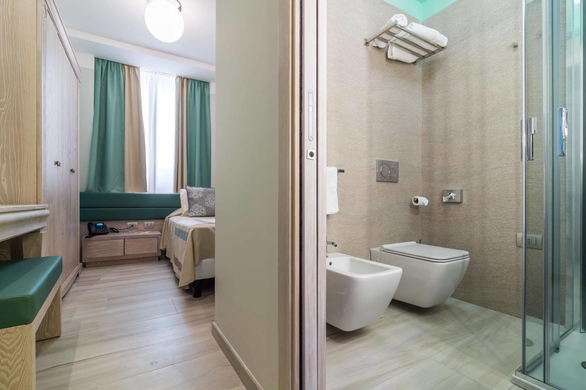 Hotel L'ambasciata De Charme 3*